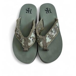 Women’s Olive Green Platform Flip Flops